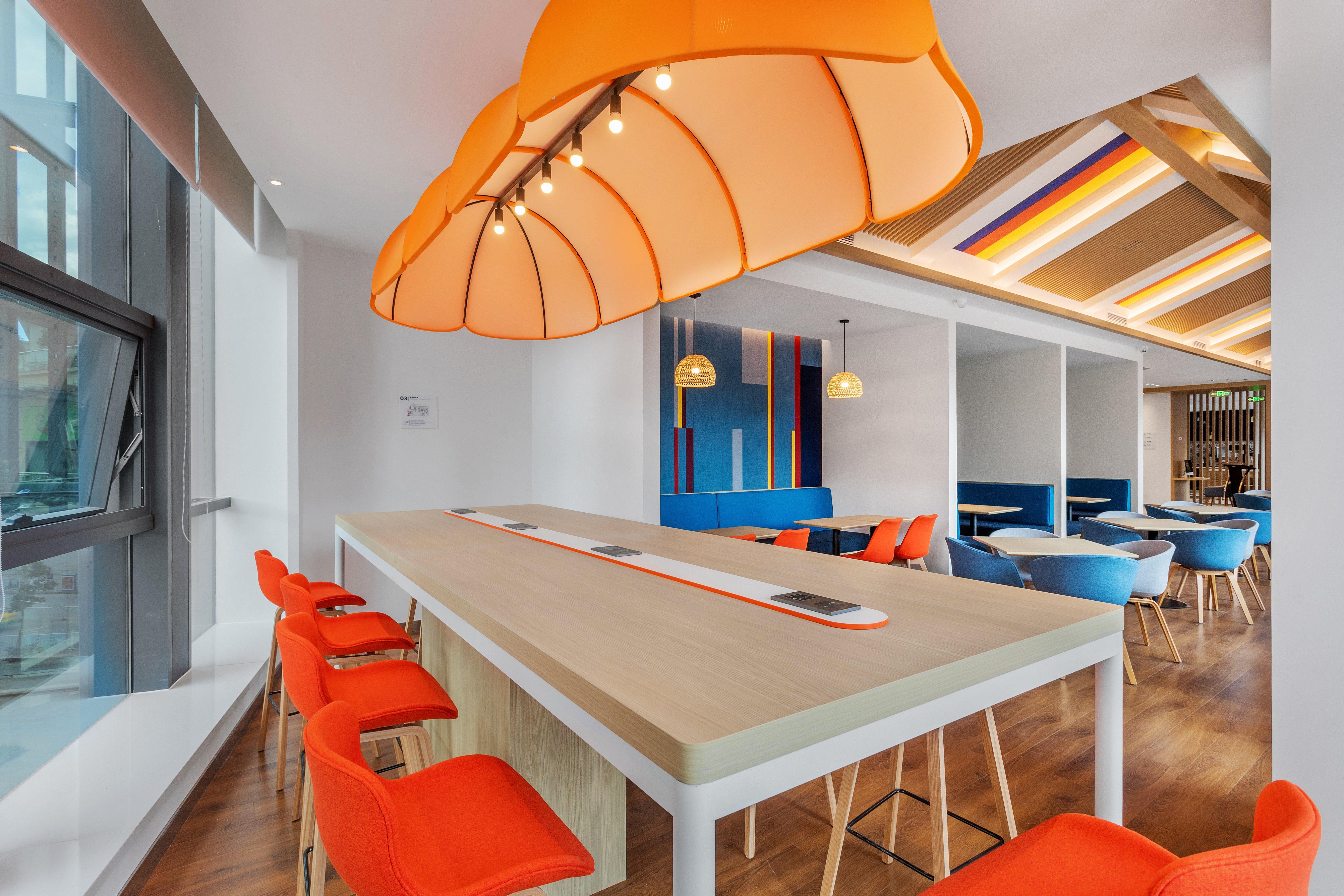 Holiday Inn Express Dali Xiaguan By Ihg Exterior photo